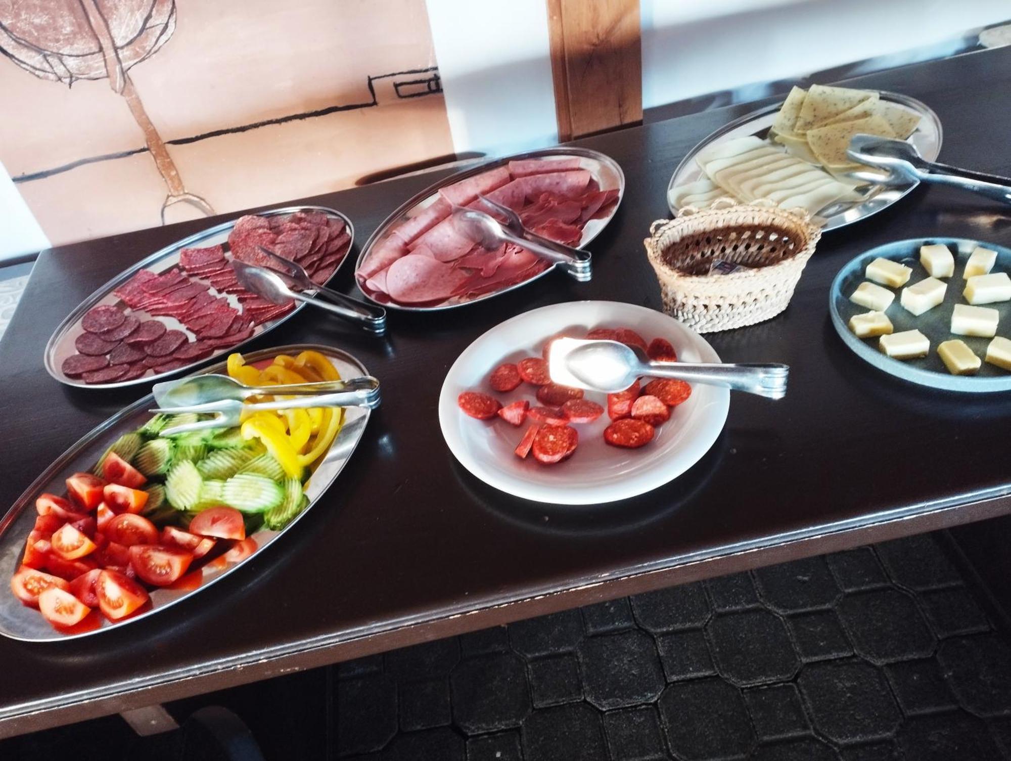 Bük 白马旅馆及餐厅酒店 外观 照片